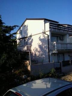 Apartment in Novi Vinodolski with sea view, terrace, air conditioning, Wi-Fi (3667-3) - Novi Vinodolski - 2