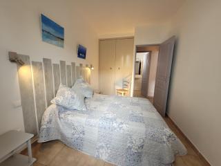 ***Maison de 38m² -400m Plage- avec Jardin*** - Le Brusc - 3