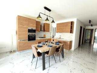 Sliema Central 3 Bedroom Apartment Near Seafront - 1