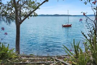 Wangi Waterfront HIdeaway - Wangi Wangi - 7