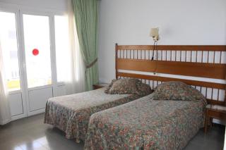 Hotel Montana by Bossh! Hotels - Roses - 6