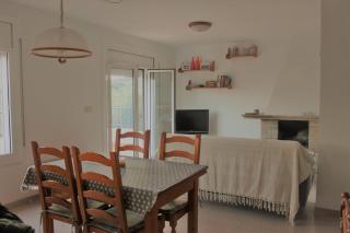 Apartament amb terrassa i parking - Llança - 5