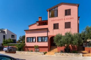 Apartments Miri Vrsar - Vrsar - 0