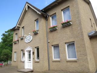 4 Sterne App Orchidee Whirlpool IR-Sauna Fitnessraum kinderfreundlich Bikeraum - 2