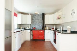 Windy Ridge Cottage - 5 Bedroom Holiday Home - Oxwich - Oystermouth - 1