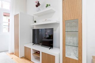 Lóios 1BR Flat Downtown by LovelyStay - 3