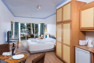 Paphos Gardens Holiday Resort - Paphos - 8