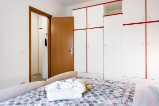 Luni Mare Modern Balcony Flat - 7