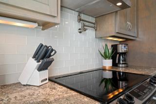 Dauphin Pearl - Boat and Pet Friendly! Fish, Swim, enjoy family time on the beach or on the water, home - Dauphin Island - 3