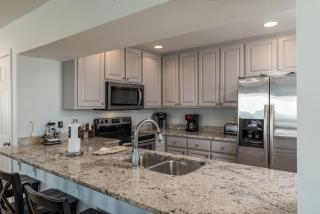 Island Escape - Gulf Access and Pet Friendly - Plus AMAZING views from the CROWS NEST! home - Dauphin Island - 4