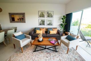 87978 DELUXE and unique 3BR condo by The Harbor, Via Montejo - 3