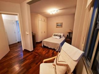 Hermosa habitación en apartamento en Carrasco - Comparte Apartamento conmigo - Montevideo - 4