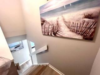 New Pics! Harbour Town 3BR/3BA - Pool Access - Book Now - 6