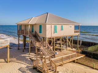 West Beach - Stay ON the sand! Gulf views galore, only steps to the shore! home - Dauphin Island - 9