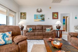 West Beach - Stay ON the sand! Gulf views galore, only steps to the shore! home - Dauphin Island - 7