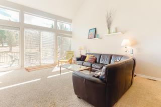 Village Loop Townhome - Redmond - 8