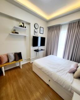 SHERISSE' CONDO @ THE LOOP WITH WIFI,CABLE AND HOT & COLD SHOWER, - Cagayan de Oro - 6