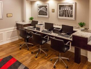 Holiday Inn Express Nashville-Downtown - Broadway by IHG - Nashville - 2