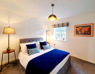 Luxury Coastal Retreat - 5