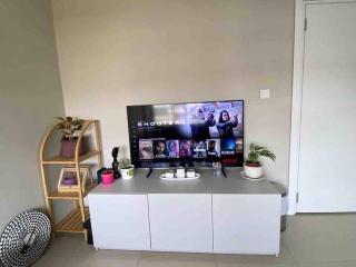 Newly Renovated 1Bd Apt in Heart of Osu - 3