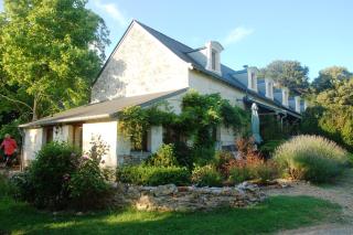 Le Logis du Pressoir Self Catering Gites in beautiful 18th Century Estate in the heart of the Loire Valley with heated pool and extensive grounds. - Brion - 1