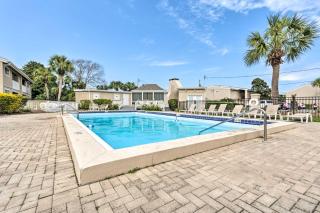 Sunny Destin Condo with Pool and Beach Access! - 9
