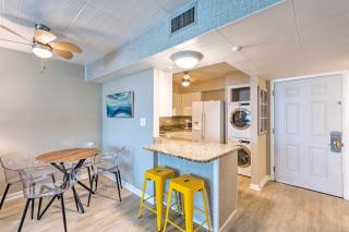 Sunny Destin Condo with Pool and Beach Access! - 3