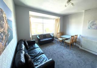 2 Bedroom Holiday Apartment Skegness - Flat 18 - Lincolnshire - 0
