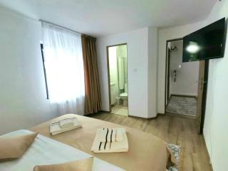 Casa EMY Busteni - Buşteni - 8