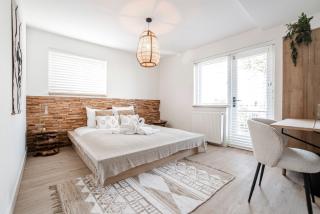Marley’s Beachhouse - Luxury Guest Room with balcony - Zandvoort - 0