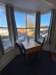 Ocean Bay Holiday Apartments - Paignton - 4