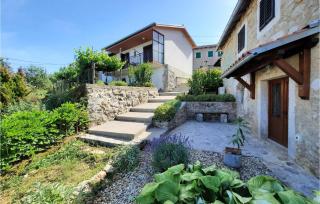Gorgeous Home In Lovran With Jacuzzi - Lovran - 7