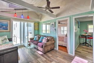 'Sea Turtle Suite' Condo w/ Clearwater Beach Views - 1