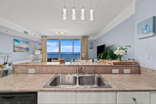Oceanfront PCB Resort Condo with Balcony and Views! - Panama City Beach - 3
