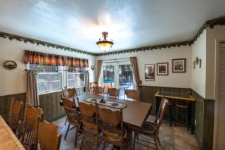 Friends Lodge - Wawona - 1