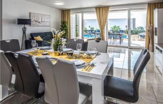 Luxurious Home In Novalja - 5