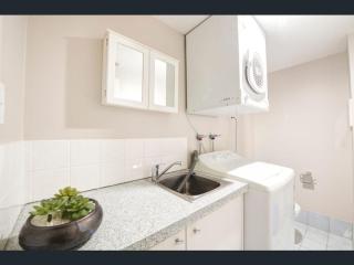 Beachside 4 - Tuncurry - 1