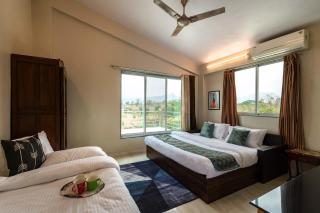 Aqua and Sage by VEO, StayVista - 4BHK River-View Villa with Viewing Deck - 1