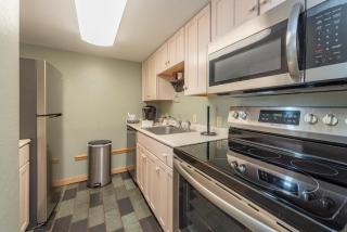 308D Two Bedroom Two Bath - Oakland - 1