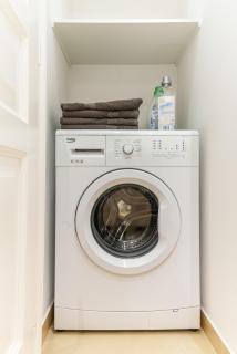 Luxurious and Bright, 5 min to city center - 2