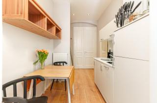 Luxurious and Bright, 5 min to city center - 3