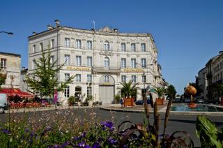 Hôtel François Premier Cognac Centre - Cognac - 2