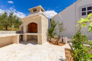 Apartments Amfora - cozy and modern apartments for up to 15 people, 100m from the sea and beach - Stara Novalja - 4