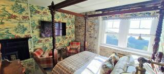 Camelot Castle Hotel - 1