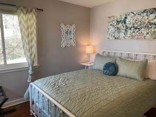 The Hideaway in Downtown Brevard - 6