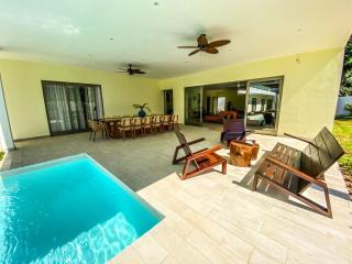 Villa Calma, luxury for big groups at the beach with large pool - Las Terrenas - 1
