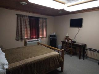 Comfort Zone Inn - 3