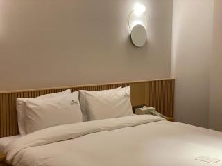 Hotel Avenue - Changwon - 2