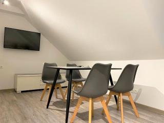 Fancy, EP Tickets über uns erhältlich - 7