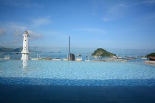 Harbour Komodo Hotel - 9
